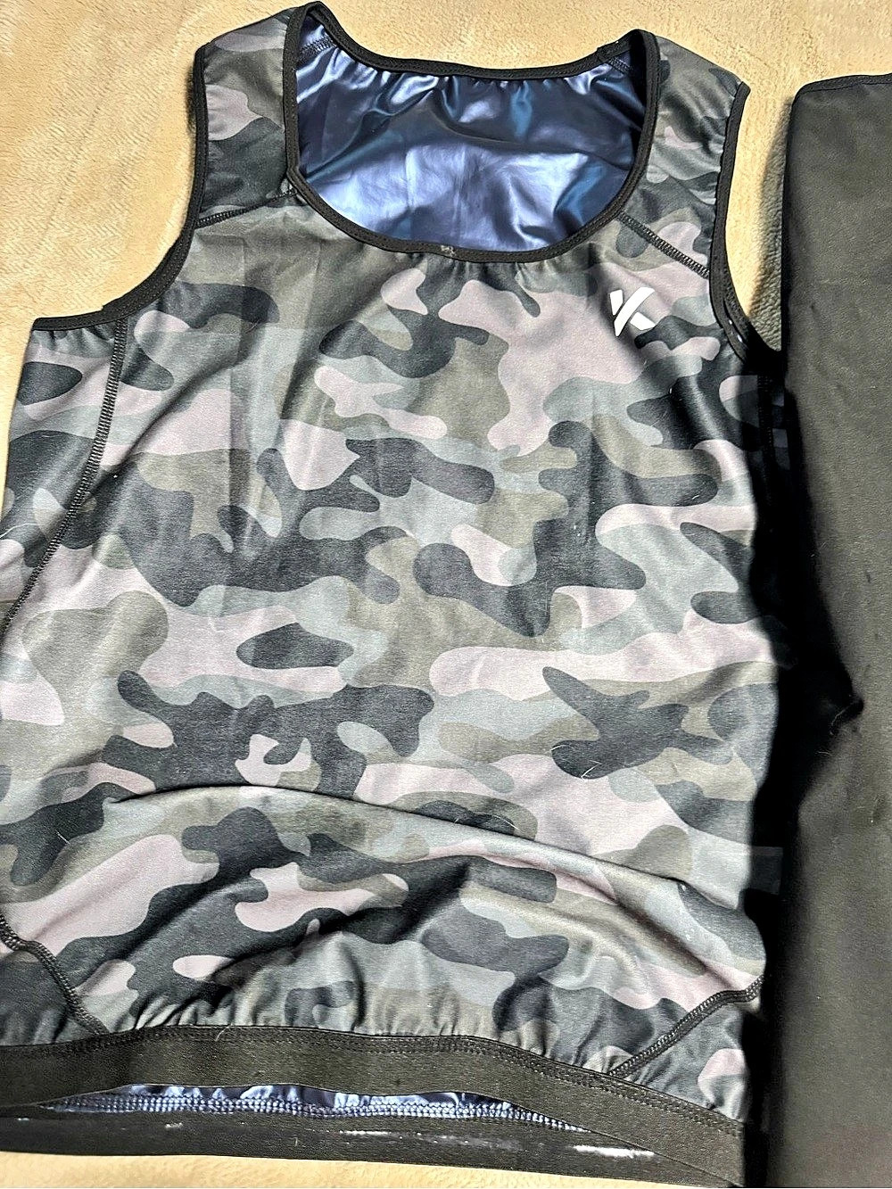 3 pack Kewl Men's Athletic Sweat Tank Top 3-Piece Set S/M